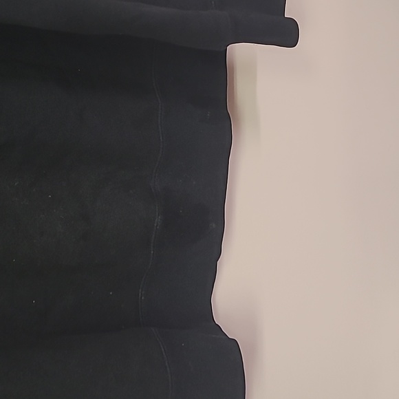 Sweatshirt - Picture 5 of 8